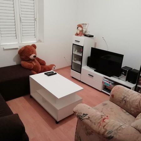Apartman Radic Стон Екстериор снимка